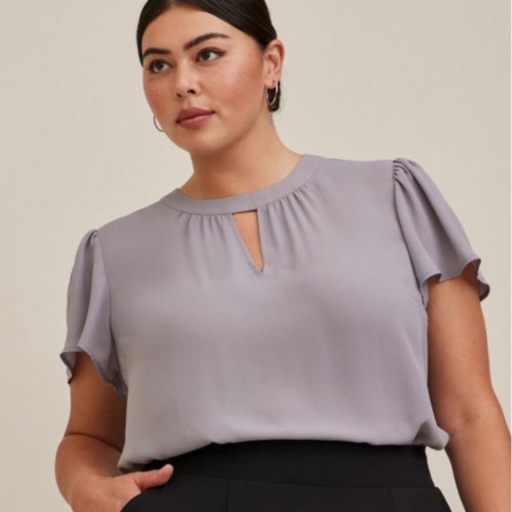 TORRID Georgette Keyhole Flutter Sleeve Blouse 2X